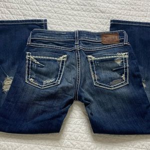 Buckle BKE Stella Distressed Crop Jeans. Size 24